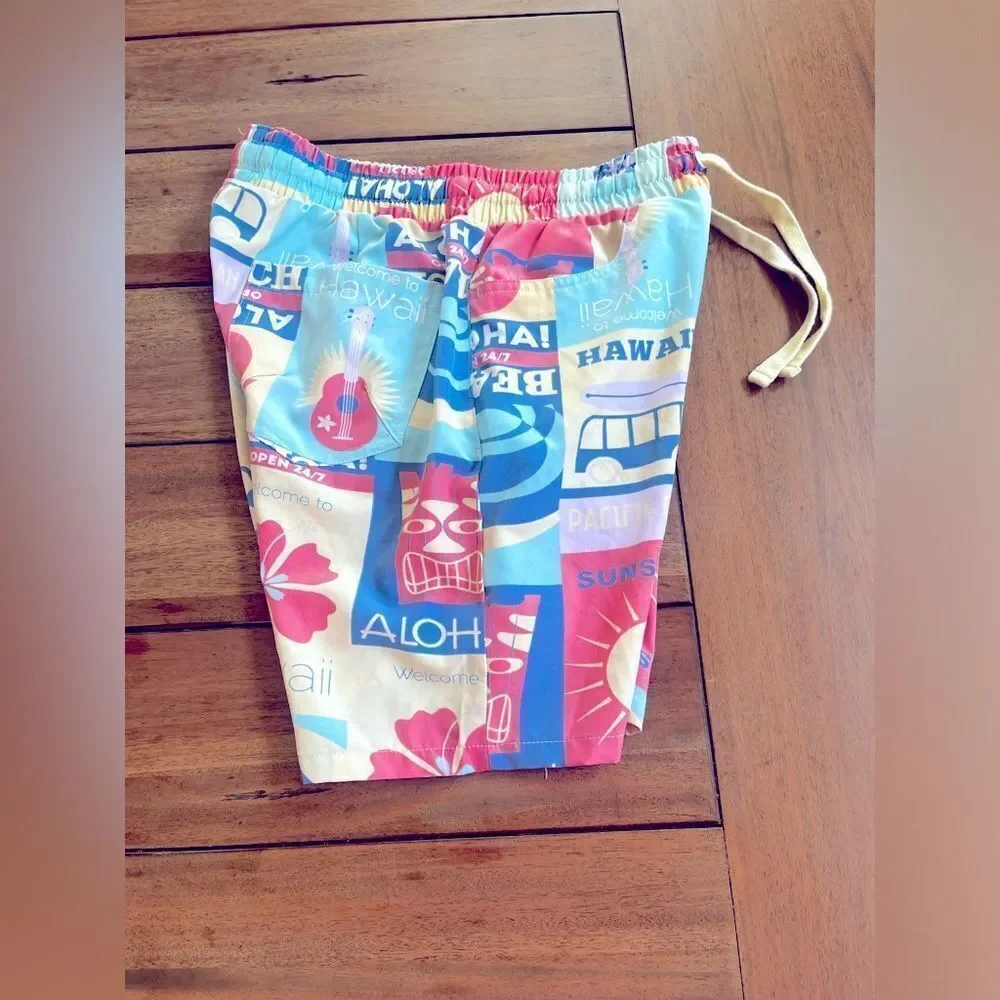 Fresh Prints of Bel-Air Aloha Print board Shorts - Multicolor; Size Medium